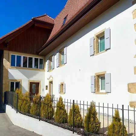 Les Champs Du Levant Apartman Cudrefin